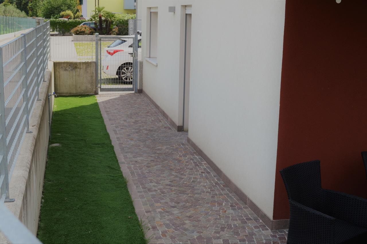 Appartamento Campagnola Piano Terra Con Giardino Privato Dış mekan fotoğraf