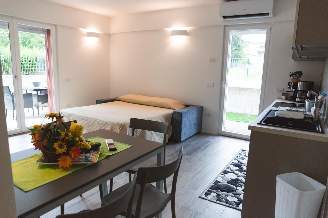 Appartamento Campagnola Piano Terra Con Giardino Privato Dış mekan fotoğraf